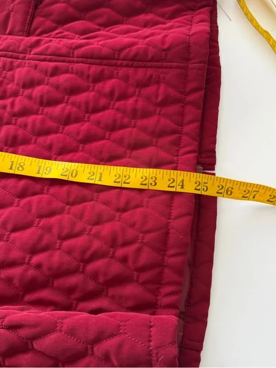 Gallery Burgundy Quilted Jacket Size Medium Full Zip. - Picture 8 of 13